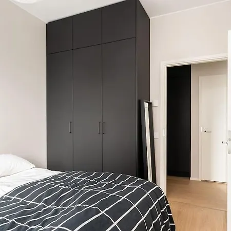 Hotellitason Kodikas 90 M2 Huoneisto *