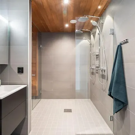 Apartmán Hotellitason Kodikas 90 M2 *