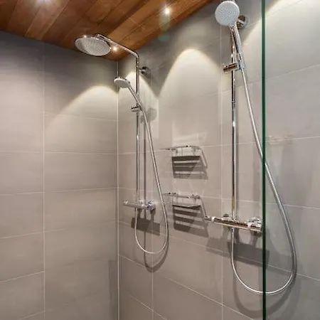 Hotellitason Kodikas 90 M2 Tampere