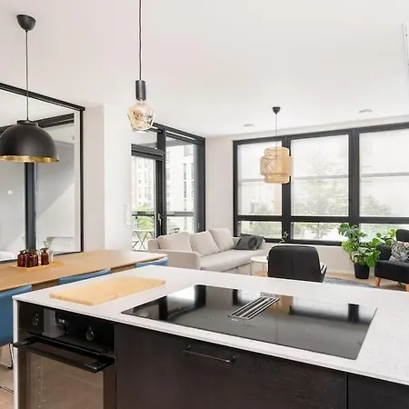 Apartmán Hotellitason Kodikas 90 M2 *